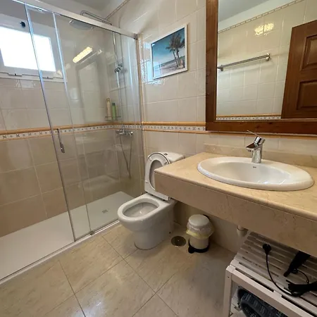 Crotos * 科斯塔特吉塞